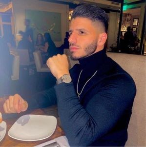 Meet your Posher, Mohamad